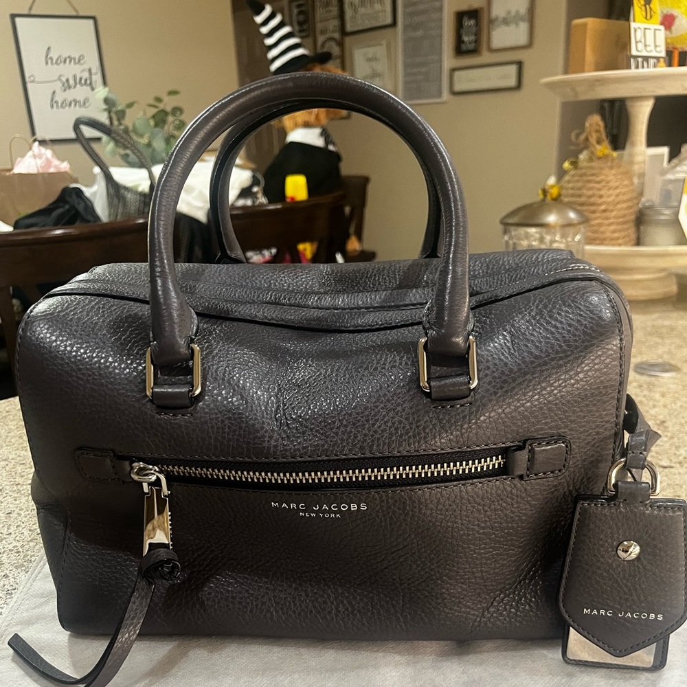 🔥🔥MARC JACOBS Calfskin Recruit Bauletto Satchel Bag Grey  (EUC) Paid $495🔥🔥